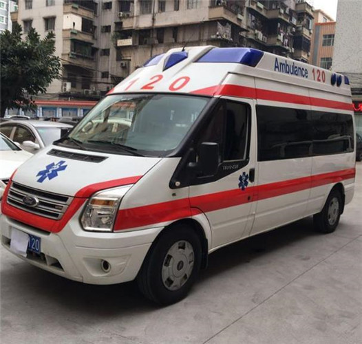 铜鼓信赖我们的救护车出租,让转院不再艰难