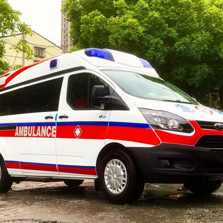 铜鼓跨省救护车出租护送返乡